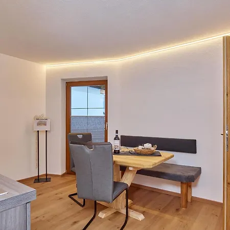 Haus Laterndl Apartment