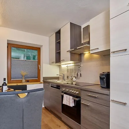 Haus Laterndl Apartment Langenfeld