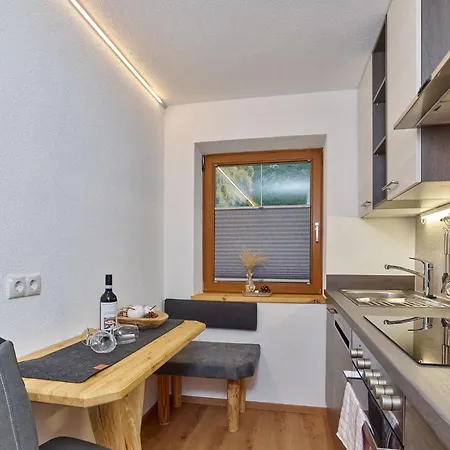 Haus Laterndl * لانغنفلد
